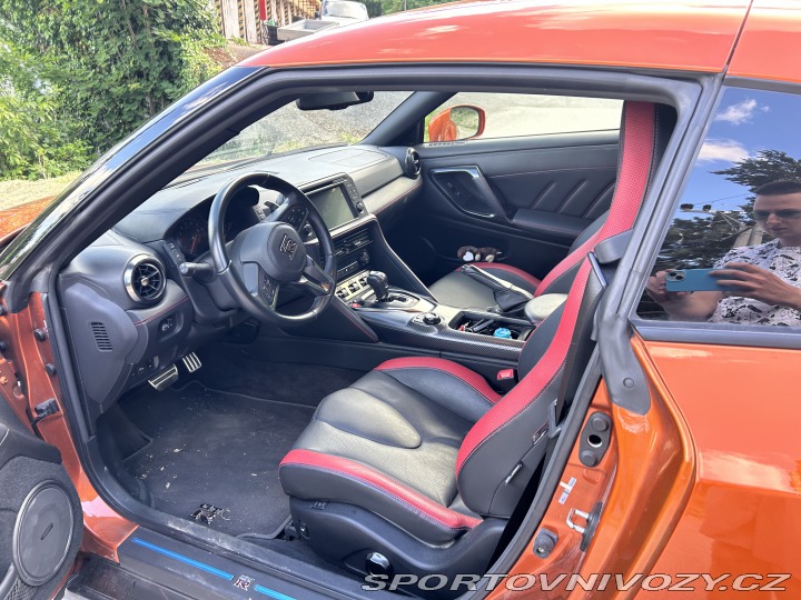 Nissan GT-R Black Edition 2019