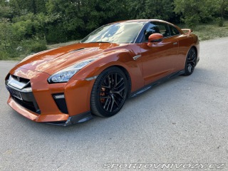 Nissan GT-R Black Edition 2019