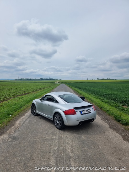 Audi TT 8N 2003