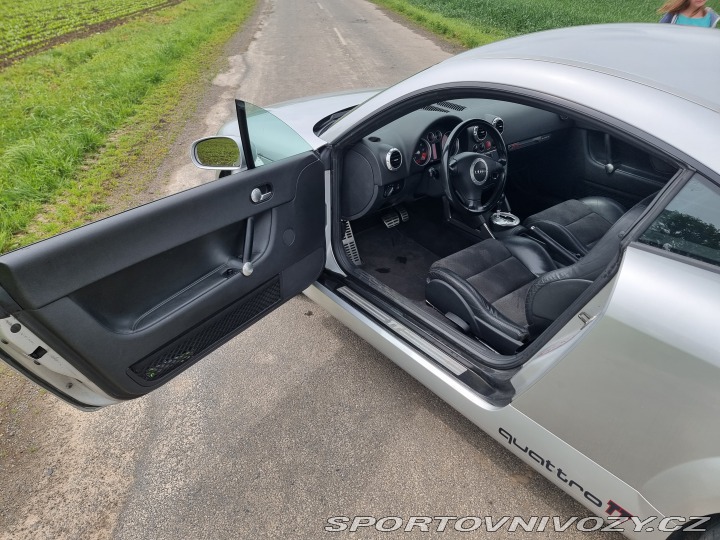Audi TT 8N 2003