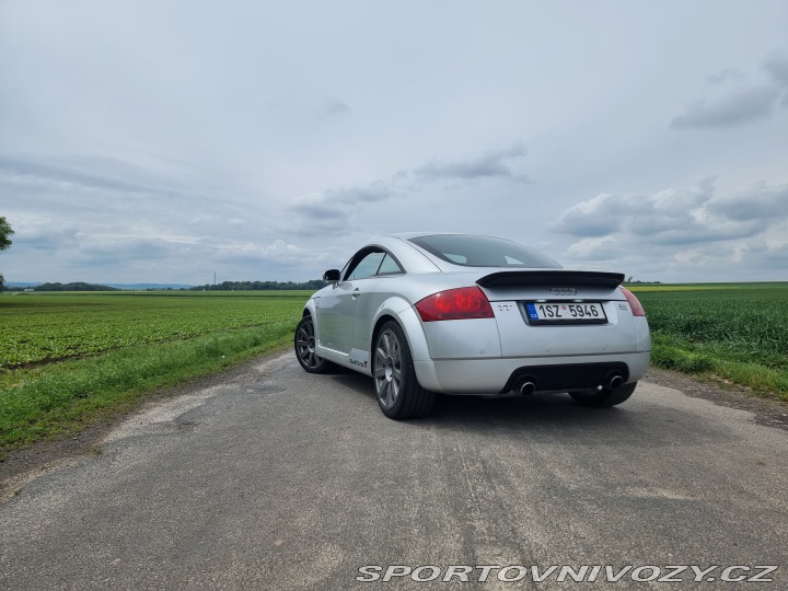 Audi TT 8N 2003