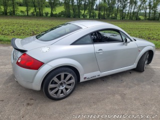 Audi TT 8N 2003