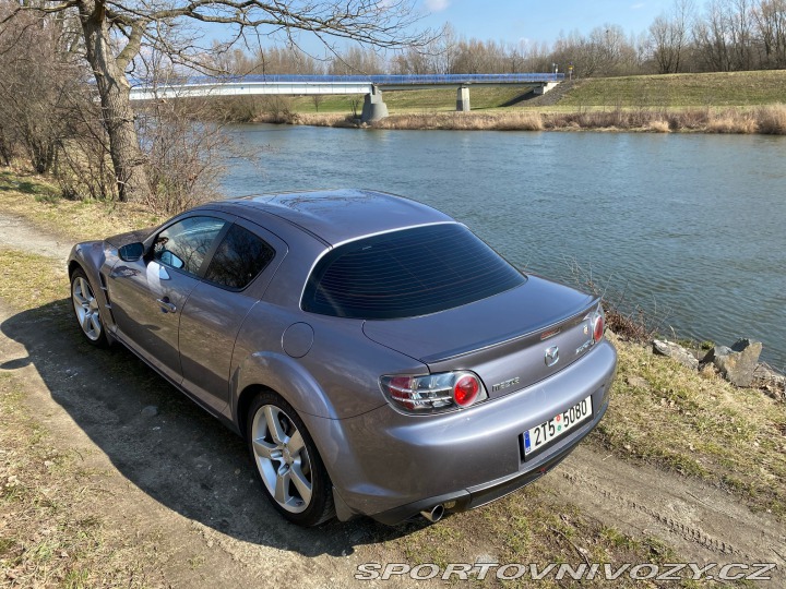 Mazda RX-8 141 kw nový motor 2004