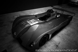 Ostatní značky Ostatní modely Van Diemen Formula X RF04 CFX 2004