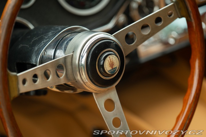 Maserati Ostatní modely MISTRAL 3.7 1968