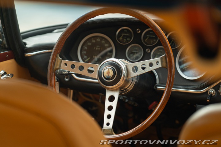 Maserati Ostatní modely MISTRAL 3.7 1968