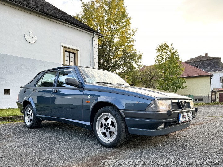 Alfa Romeo Ostatní modely 75 2.0. TS 1990