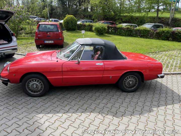 Alfa Romeo Spider 2,0i veloce 1972