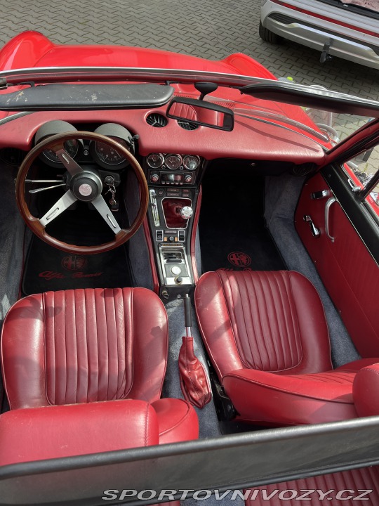 Alfa Romeo Spider 2,0i veloce 1972