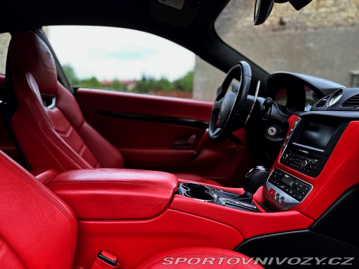 Maserati GranTurismo Sport 4.7 V8 | 36 205 km 2015