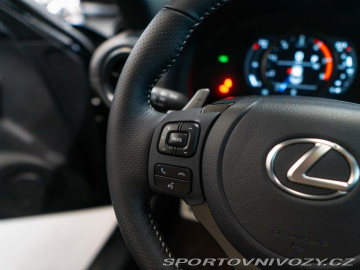 Lexus Ostatní modely 5,0 IS 500, F SPORT V8 2024