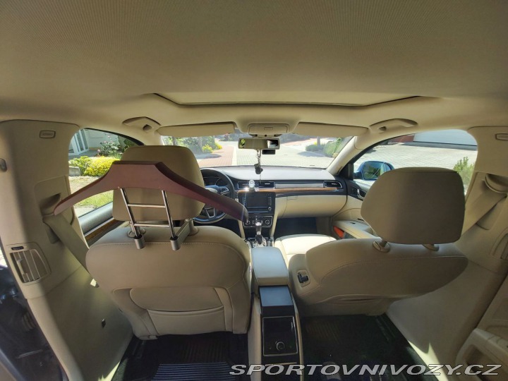 Škoda Superb 3.6, V6, 191 kW 2014
