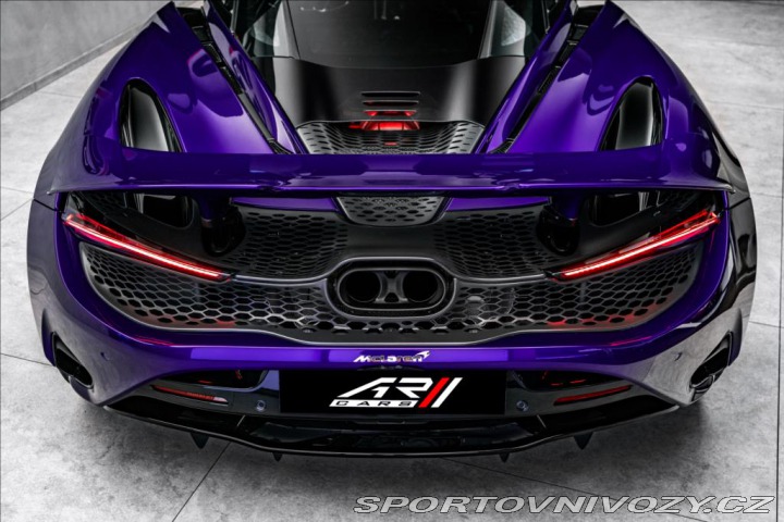 McLaren 750S 750S coupe, lift, karbon, 2024