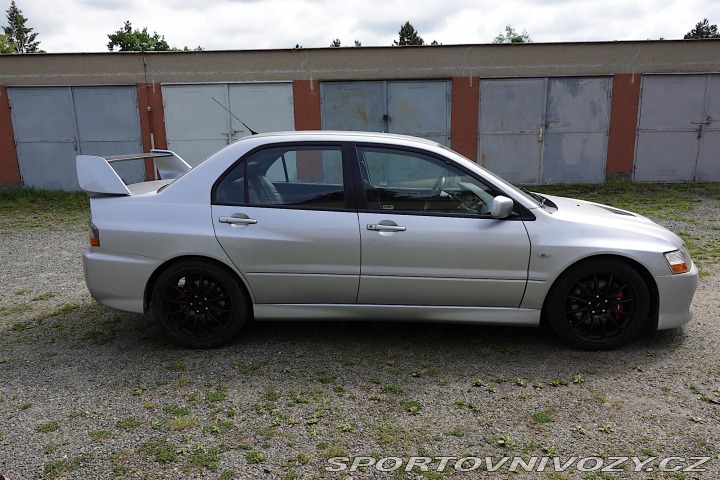 Mitsubishi Lancer EVO IX 2005