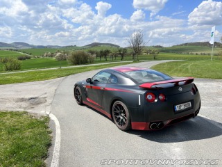 Nissan GT-R 2010