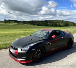 Nissan GT-R 2010