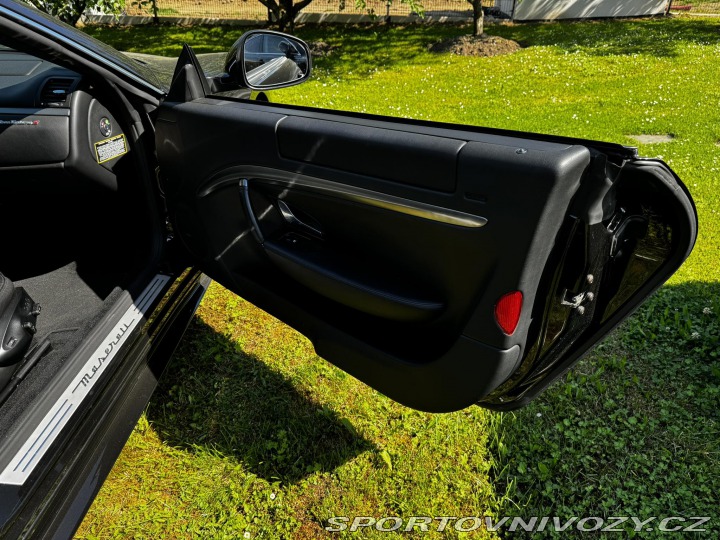 Maserati GranTurismo S 4.7 2008