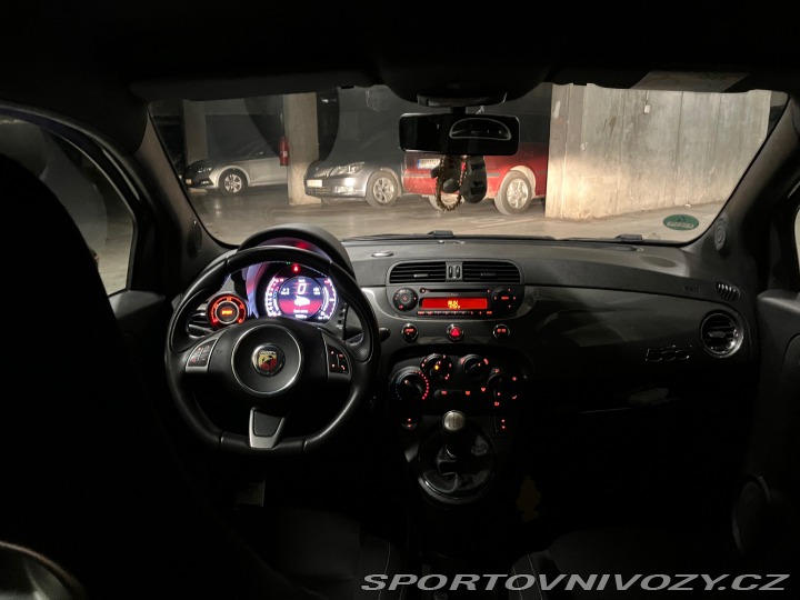 Abarth 595 2015