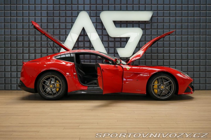 Ferrari F12berlinetta V12 Carbon PasDisplay JBL 2016