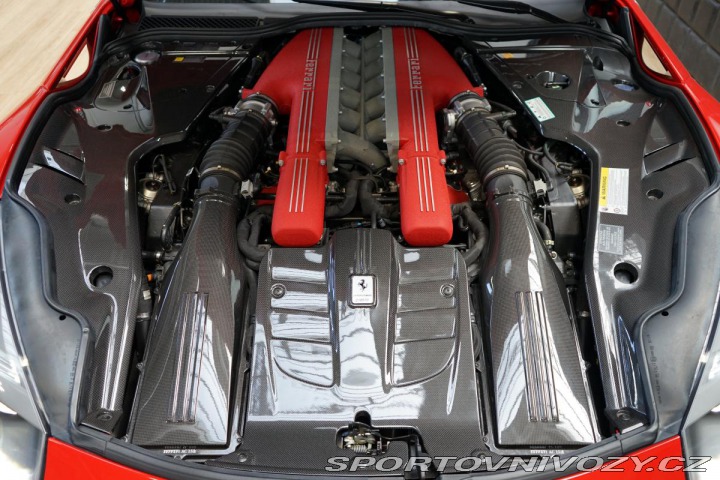 Ferrari F12berlinetta V12 Carbon PasDisplay JBL 2016