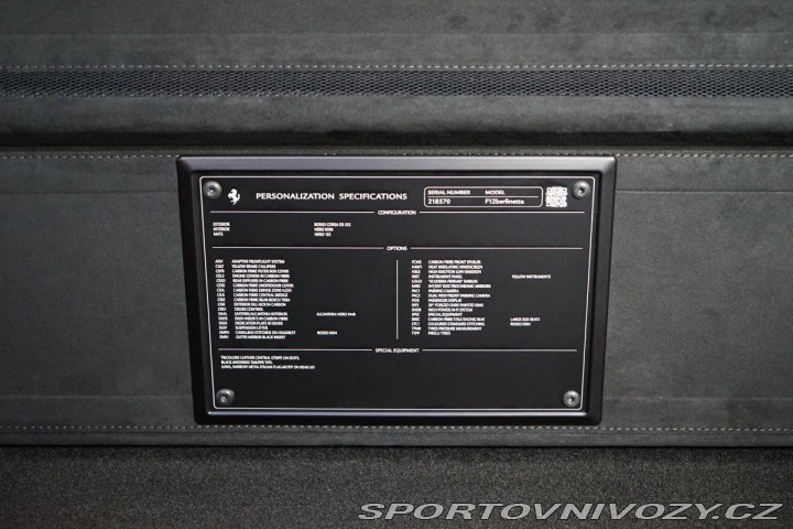 Ferrari F12berlinetta V12 Carbon PasDisplay JBL 2016