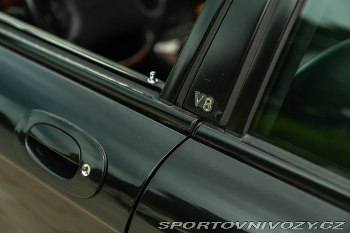 Jaguar XJR 2000