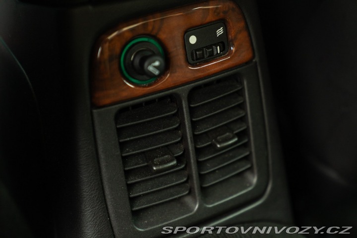 Jaguar XJR 2000