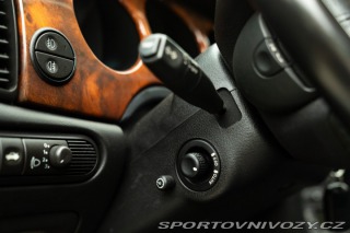 Jaguar XJR  2000