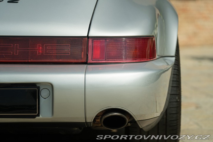 Porsche 911 964 (911) CARRERA 2 1990