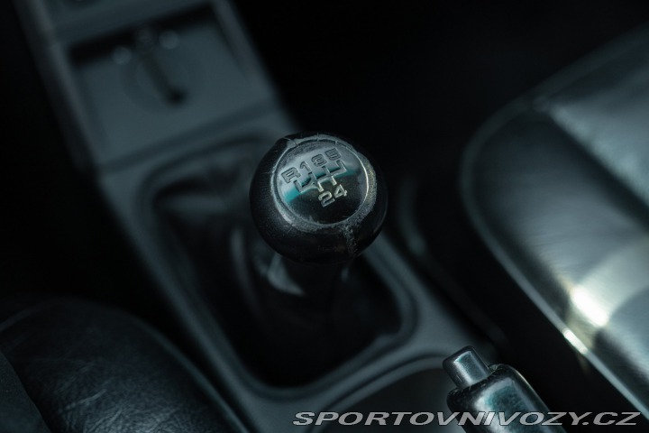 Porsche 911 964 (911) CARRERA 2 1990