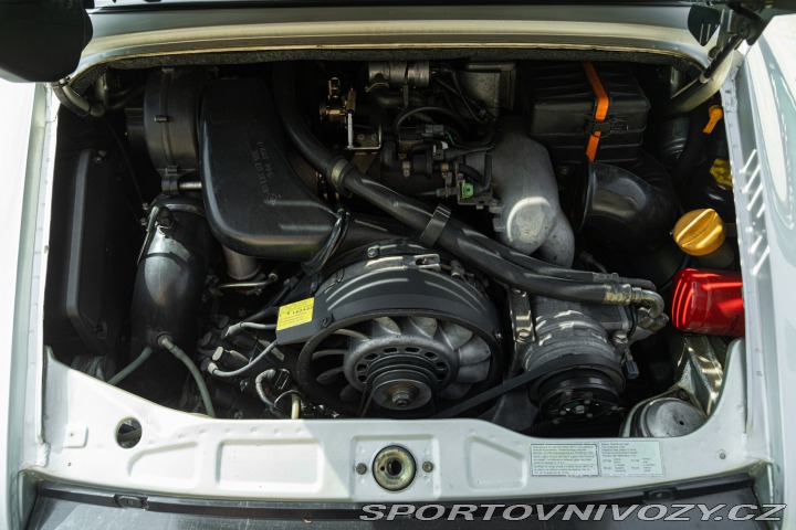 Porsche 911 964 (911) CARRERA 2 1990