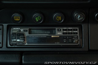 Porsche 911 964 (911) CARRERA 2 1990