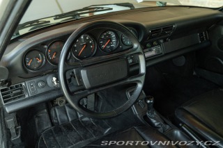Porsche 911 964 (911) CARRERA 2 1990