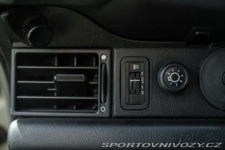 Porsche 911 964 (911) CARRERA 2 1990