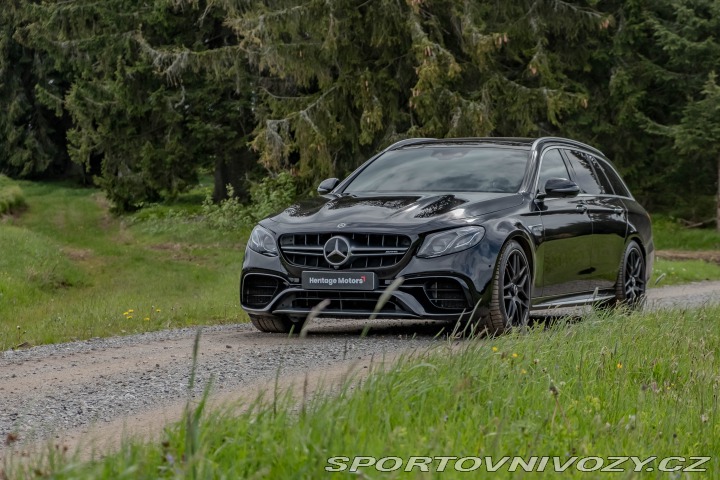 Mercedes-Benz E 63AMG S 4matic+ BRABUS700 2017
