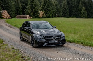 Mercedes-Benz E 63AMG S 4matic+ BRABUS700 2017