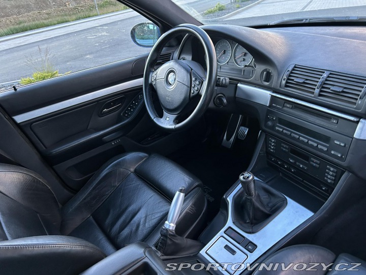 BMW M5 e39 Avusblau 1999