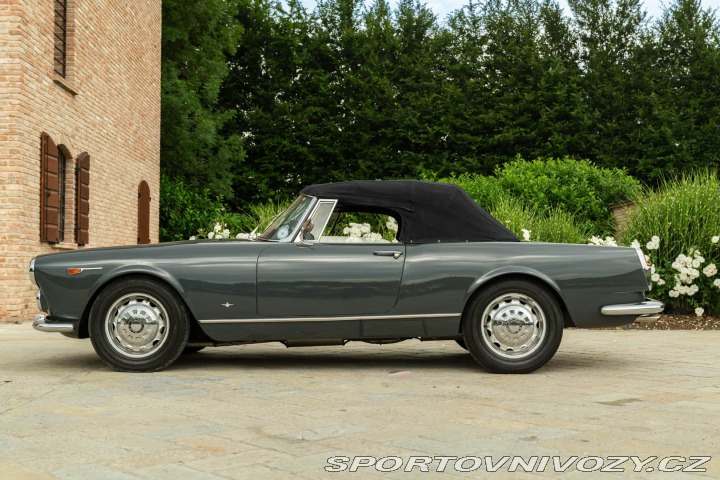 Alfa Romeo Spider 2600 SPIDER TOURING 1966