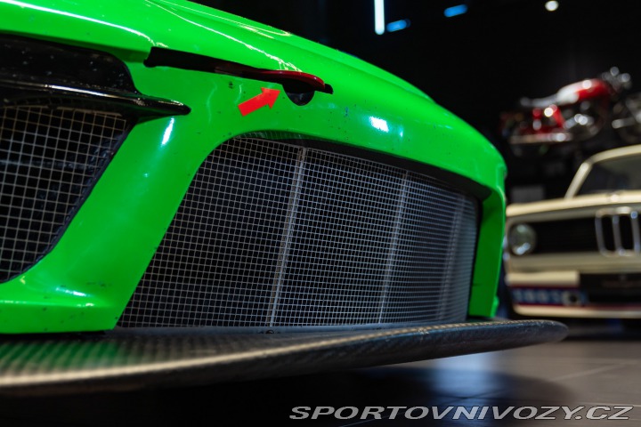 Porsche 911 991 (911) GT3 R 2018