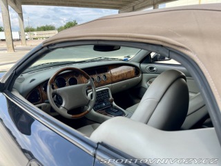 Jaguar XKR  2000