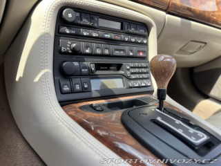 Jaguar XKR  2000