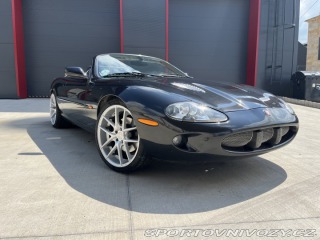 Jaguar XKR  2000