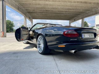 Jaguar XKR  2000