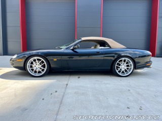 Jaguar XKR  2000