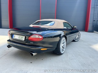 Jaguar XKR  2000