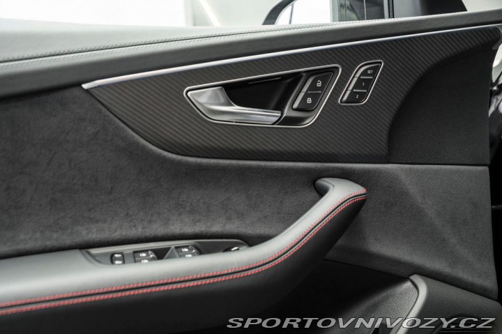 Audi RS Q8 TFSI quattro/Pano/23/Karb 2024