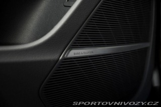 Audi RS Q8 TFSI quattro/Pano/23/Karb 2024