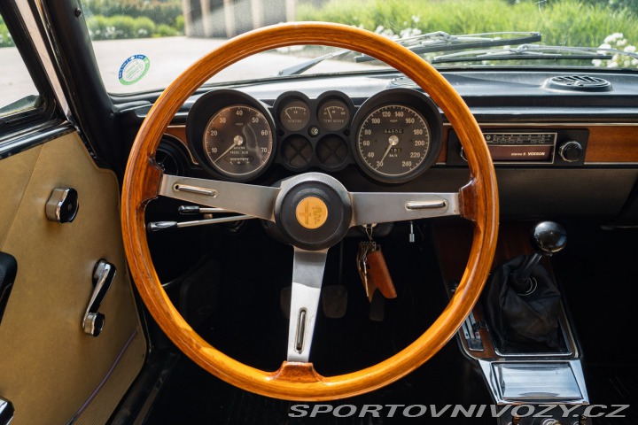 Alfa Romeo GT 2000 VELOCE 1974