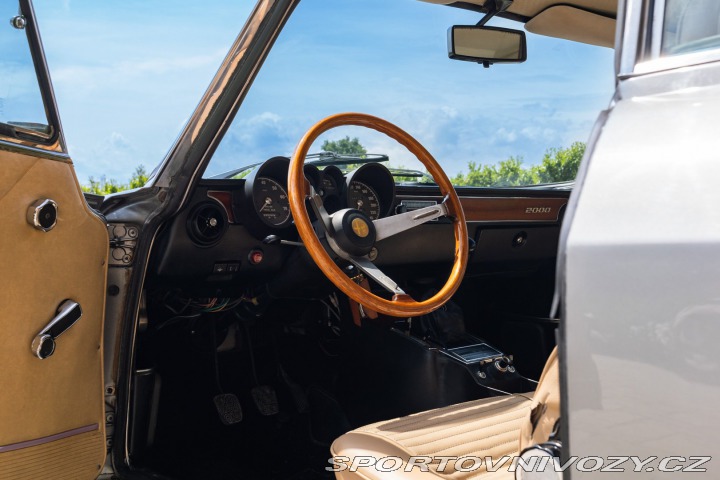 Alfa Romeo GT 2000 VELOCE 1974