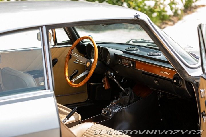 Alfa Romeo GT 2000 VELOCE 1974